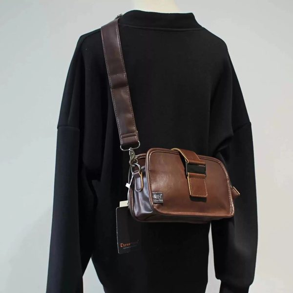 Versatile Leather Crossbody Bag Discount - Image 2