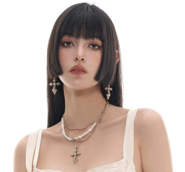 Cross Pendant Earrings For Sale - Image 4