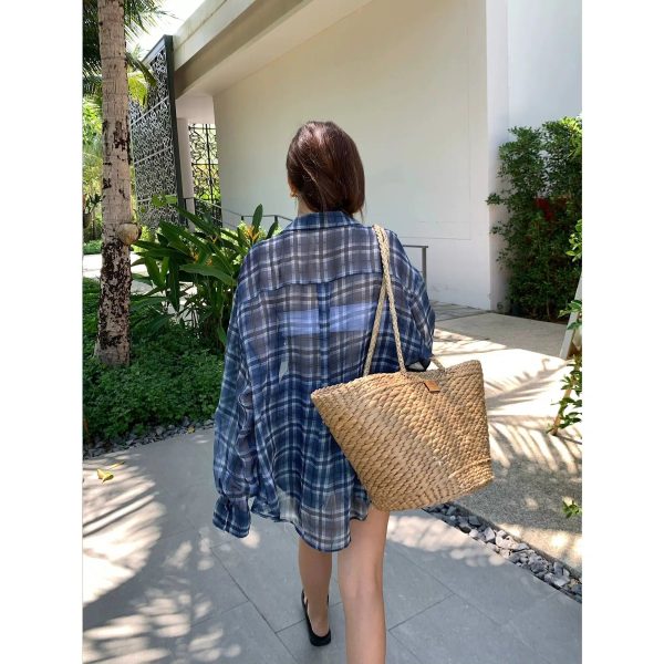 Casual Beach Plaid Button-Up Shirt For Sale - Image 4