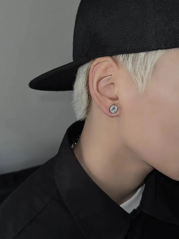 Dazzling Round Diamond Clip Earrings Online Sale