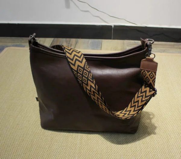 Large Leather Cross-body Bag For Cheap - Image 5