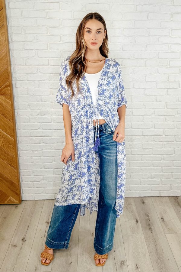 Hazel Blues® |  Tropical Print Gauze Kimono with Elastic Waist Tie in Periwinkle Fashion